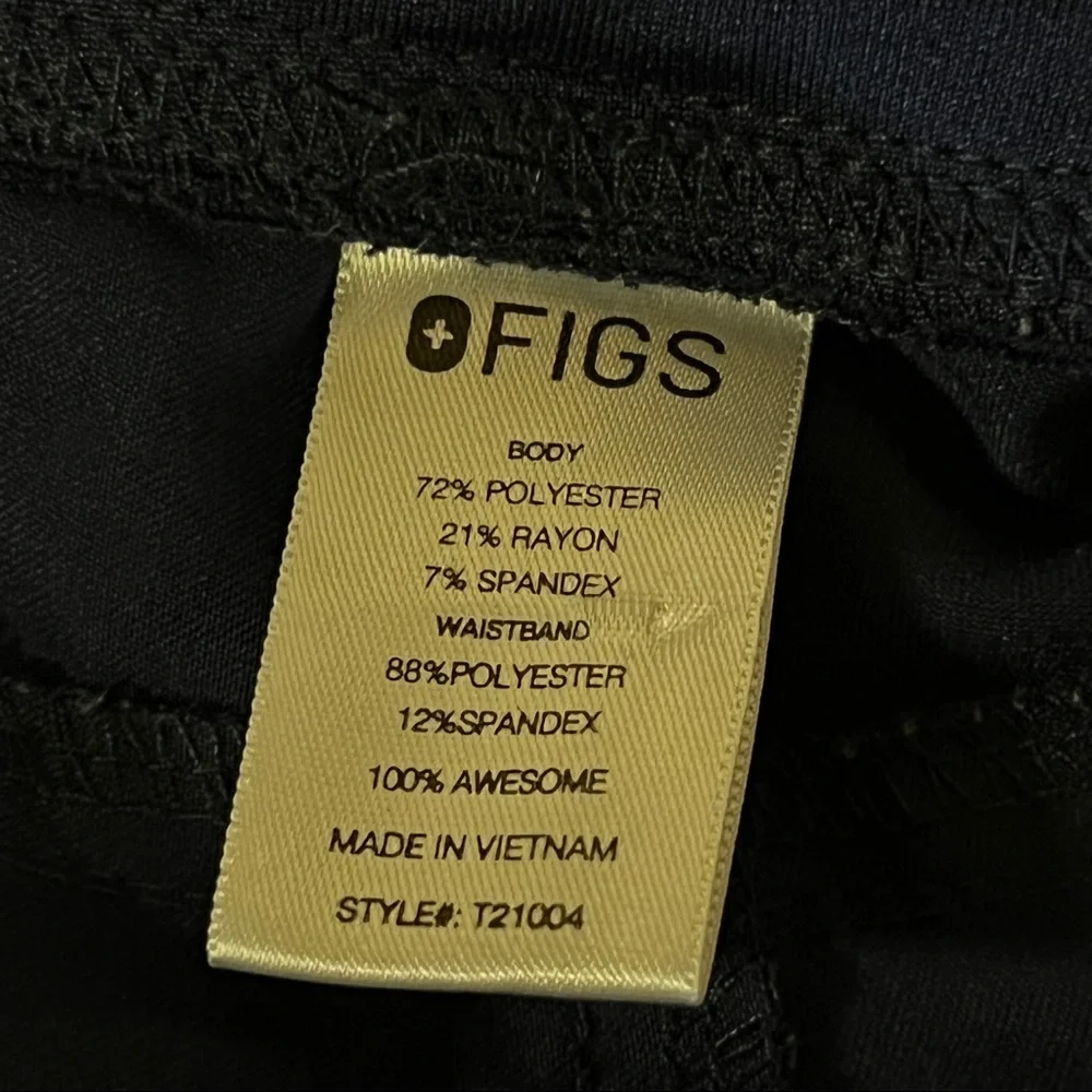 Figs M technical collection navy blue pants